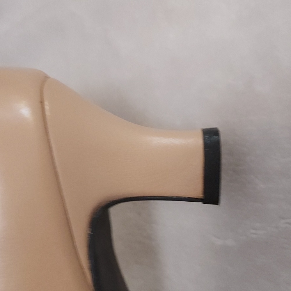 Array Low Heels - Picture 12 of 14